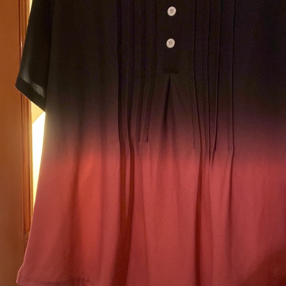 Emery Rose Black and Pink Ombré Flowy Blouse - Picture 2 of 3